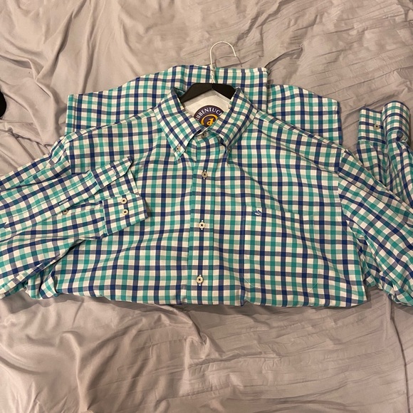 🆕 Southern Tide Gingham Button Down Shirt - White w/ Blue & Green - Picture 10 of 13